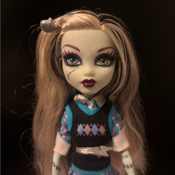 Monster High Doll Frankie Stein G1 - Picture 2 of 4